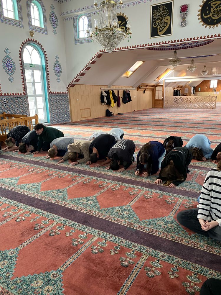 Bild:Besuch der Moschee